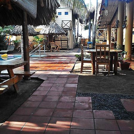 Hotel Los Cobanos Village Lodge 外观 照片