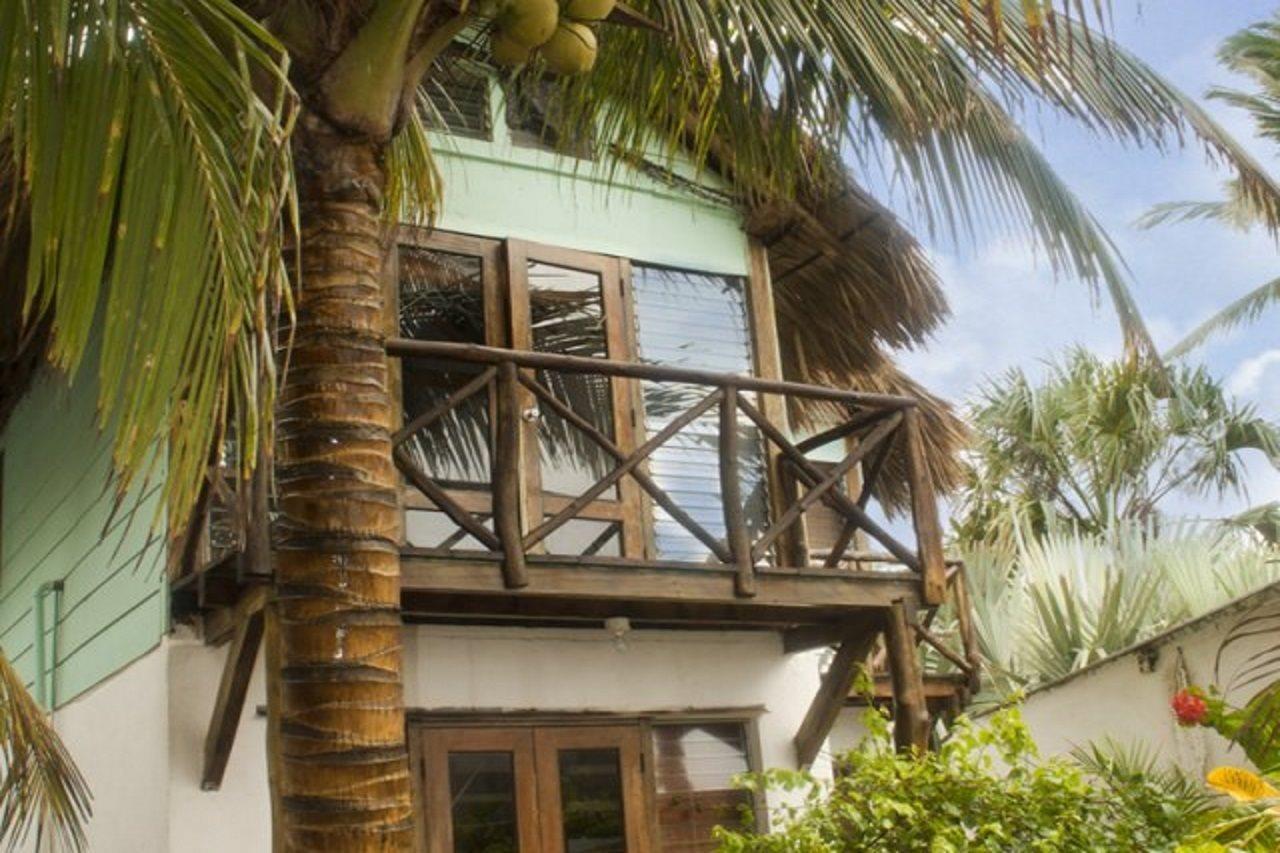 Hotel Los Cobanos Village Lodge 外观 照片