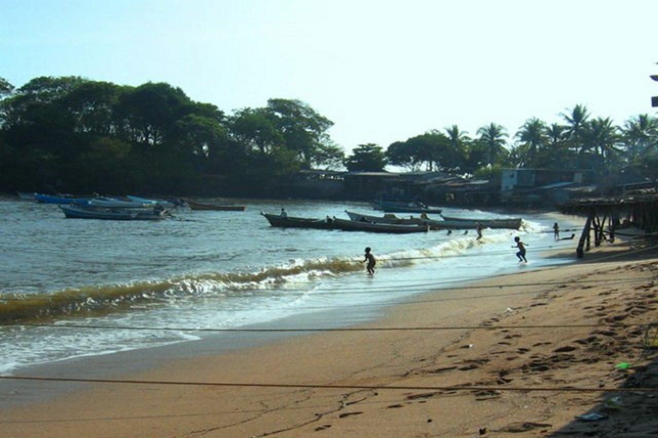 Hotel Los Cobanos Village Lodge 外观 照片