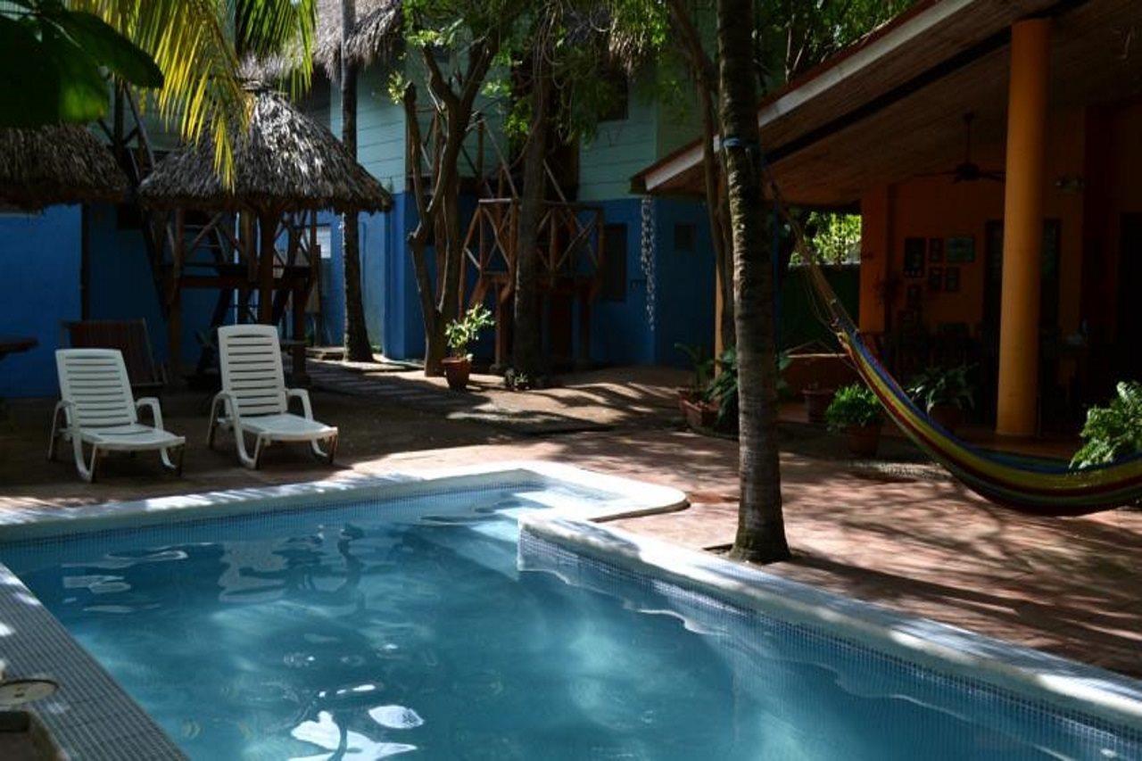 Hotel Los Cobanos Village Lodge 外观 照片