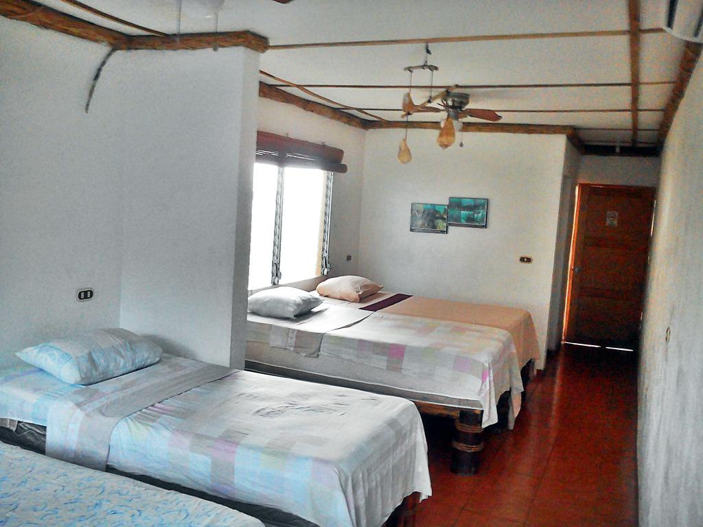 Hotel Los Cobanos Village Lodge 外观 照片